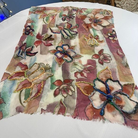 NWT Soft Surroundings Embroidered Floral Scarf NEW - Picture 6 of 6